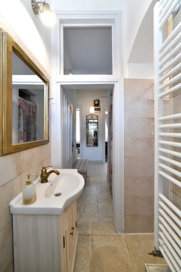1Br In Central Zagreb & Main Station, Free Parking Apartment Bagian luar foto