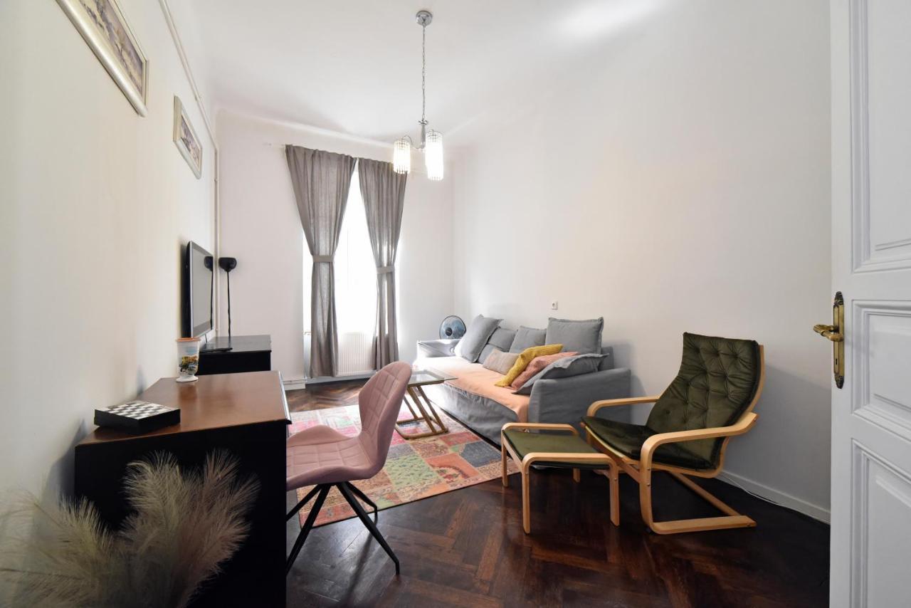 1Br In Central Zagreb & Main Station, Free Parking Apartment Bagian luar foto